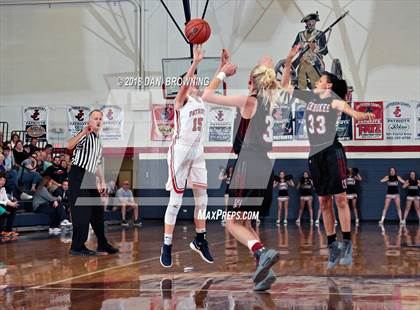 Thumbnail 2 in Cherokee vs Jefferson County (R1AAA Quarter Final) photogallery.
