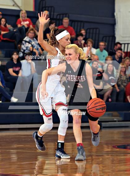 Thumbnail 3 in Cherokee vs Jefferson County (R1AAA Quarter Final) photogallery.