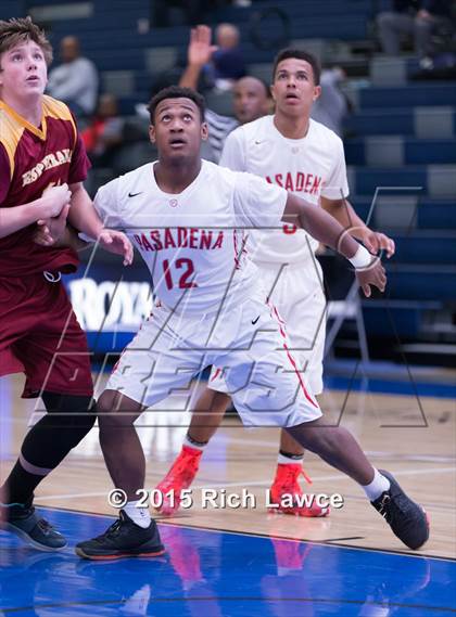 Thumbnail 1 in Esperanza @ Pasadena (Orange Holiday Classic) photogallery.