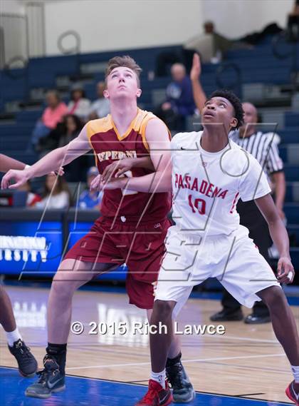 Thumbnail 2 in Esperanza @ Pasadena (Orange Holiday Classic) photogallery.
