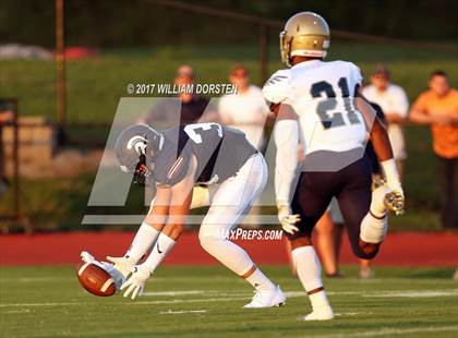 Thumbnail 2 in Summit vs Independence photogallery.