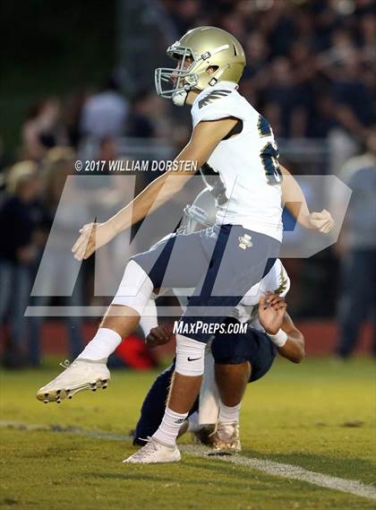 Thumbnail 2 in Summit vs Independence photogallery.