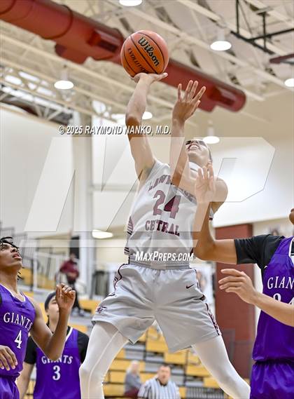 Thumbnail 1 in Ben Davis @ Lawrence Central  photogallery.