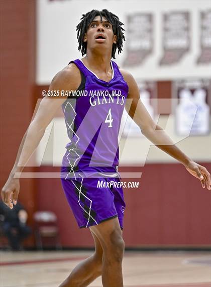 Thumbnail 2 in Ben Davis @ Lawrence Central  photogallery.