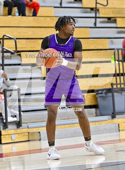 Thumbnail 2 in Ben Davis @ Lawrence Central  photogallery.