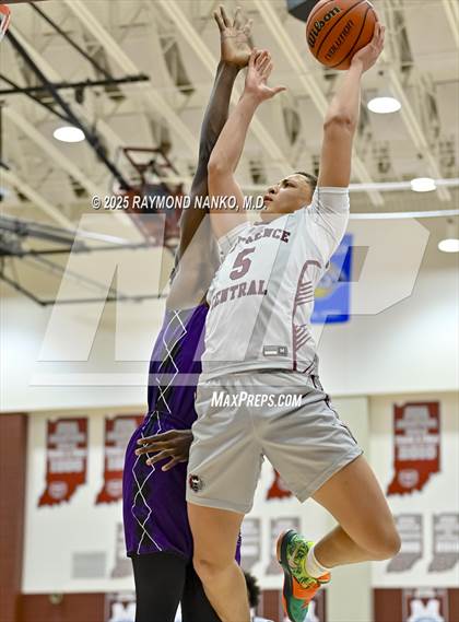 Thumbnail 2 in Ben Davis @ Lawrence Central  photogallery.