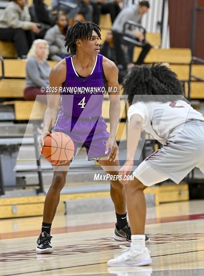 Thumbnail 2 in Ben Davis @ Lawrence Central  photogallery.