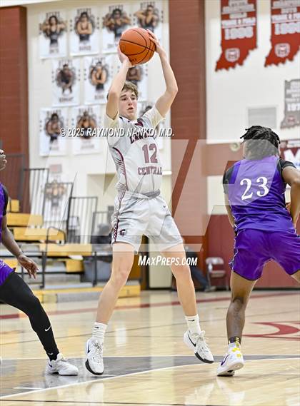 Thumbnail 3 in Ben Davis @ Lawrence Central  photogallery.