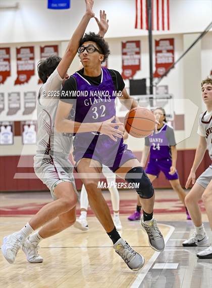Thumbnail 2 in Ben Davis @ Lawrence Central  photogallery.