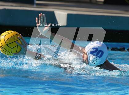 Thumbnail 1 in Clairemont vs. Rancho Bernardo (CIF SDS D2 Final) photogallery.