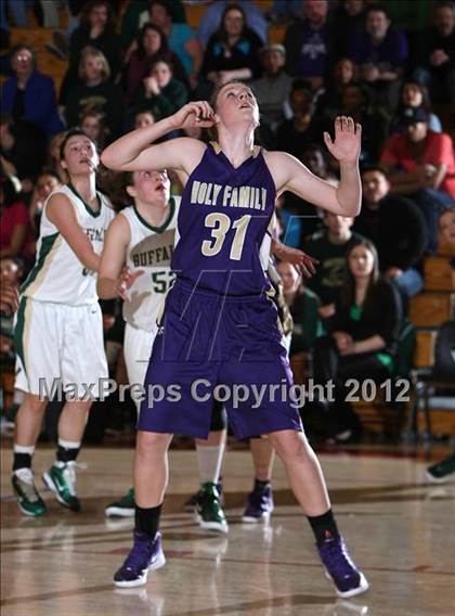 Thumbnail 3 in Bishop Machebeuf vs. Holy Family (CHSAA 3A District Playoff) photogallery.