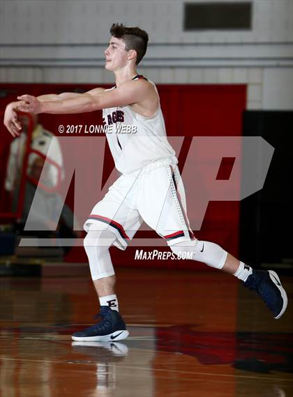 Thumbnail 2 in Lincoln @ Eastchester photogallery.