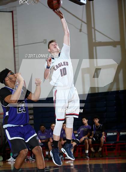 Thumbnail 1 in Lincoln @ Eastchester photogallery.