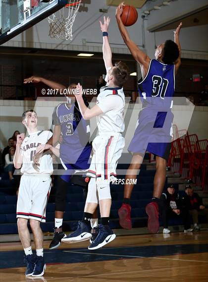 Thumbnail 1 in Lincoln @ Eastchester photogallery.