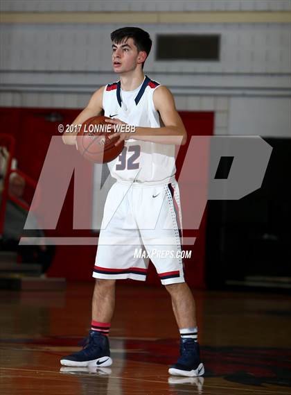 Thumbnail 1 in Lincoln @ Eastchester photogallery.