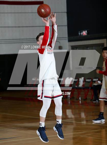 Thumbnail 2 in Lincoln @ Eastchester photogallery.