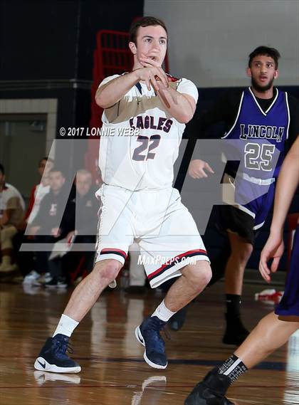 Thumbnail 1 in Lincoln @ Eastchester photogallery.