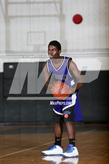 Thumbnail 3 in Lincoln @ Eastchester photogallery.