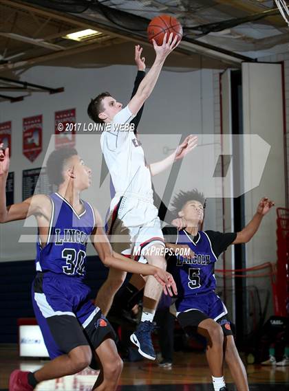 Thumbnail 3 in Lincoln @ Eastchester photogallery.