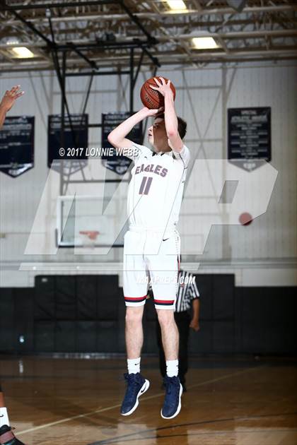 Thumbnail 1 in Lincoln @ Eastchester photogallery.