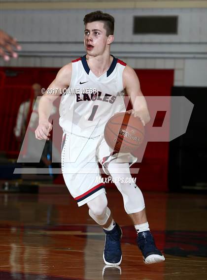 Thumbnail 3 in Lincoln @ Eastchester photogallery.