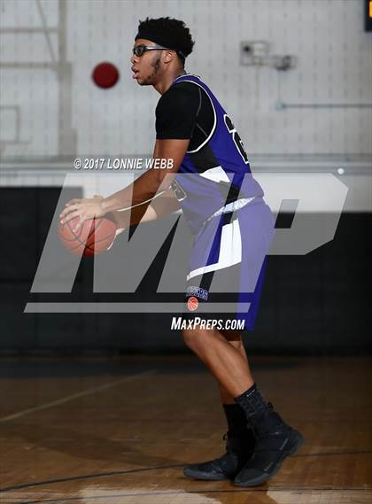 Thumbnail 3 in Lincoln @ Eastchester photogallery.