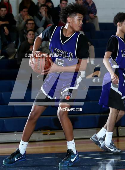 Thumbnail 3 in Lincoln @ Eastchester photogallery.