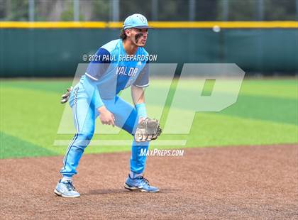 Thumbnail 2 in Valor Christian vs. Fort Collins (CHSAA 5A Semi Final) photogallery.