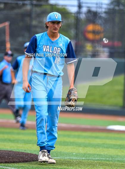Thumbnail 1 in Valor Christian vs. Fort Collins (CHSAA 5A Semi Final) photogallery.