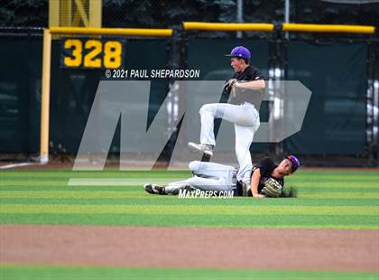 Thumbnail 3 in Valor Christian vs. Fort Collins (CHSAA 5A Semi Final) photogallery.