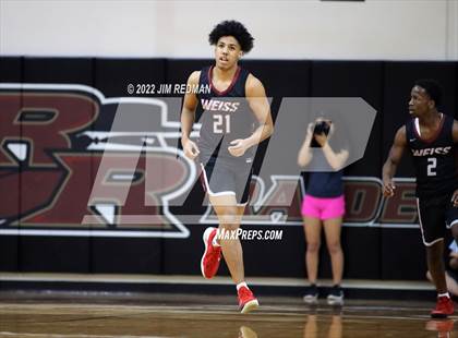 Thumbnail 1 in Weiss vs. Anderson (UIL 5A Reginal Quarterfinal Playoff) photogallery.