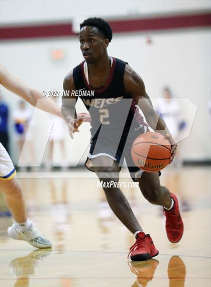 Thumbnail 1 in Weiss vs. Anderson (UIL 5A Reginal Quarterfinal Playoff) photogallery.