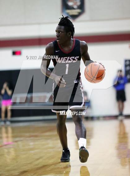 Thumbnail 1 in Weiss vs. Anderson (UIL 5A Reginal Quarterfinal Playoff) photogallery.