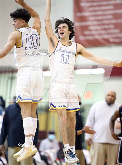 Thumbnail 2 in Weiss vs. Anderson (UIL 5A Reginal Quarterfinal Playoff) photogallery.