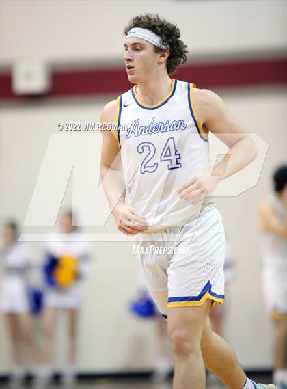 Thumbnail 1 in Weiss vs. Anderson (UIL 5A Reginal Quarterfinal Playoff) photogallery.