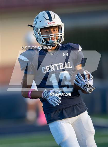 Thumbnail 1 in Jones [A. C.] @ Central Catholic photogallery.