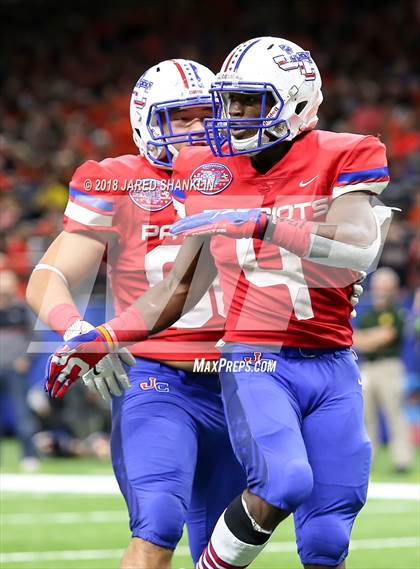 Thumbnail 3 in John Curtis Christian vs. Catholic-B.R. (LHSAA 5A D1 Final) photogallery.