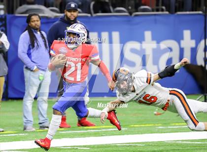 Thumbnail 2 in John Curtis Christian vs. Catholic-B.R. (LHSAA 5A D1 Final) photogallery.