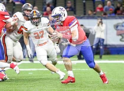 Thumbnail 2 in John Curtis Christian vs. Catholic-B.R. (LHSAA 5A D1 Final) photogallery.