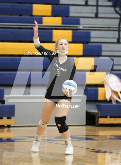 Thumbnail 3 in Oxford vs. Lake Orion (MHSAA District Semifinal) photogallery.