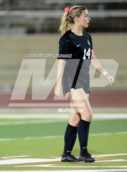 Thumbnail 1 in Lamar vs Marcus (UIL 6A Area Playoffs Division 2) photogallery.