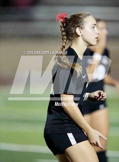 Thumbnail 2 in Lamar vs Marcus (UIL 6A Area Playoffs Division 2) photogallery.