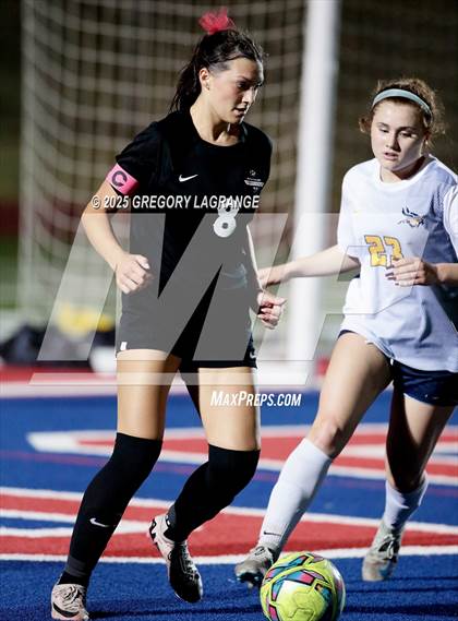 Thumbnail 3 in Lamar vs Marcus (UIL 6A Area Playoffs Division 2) photogallery.