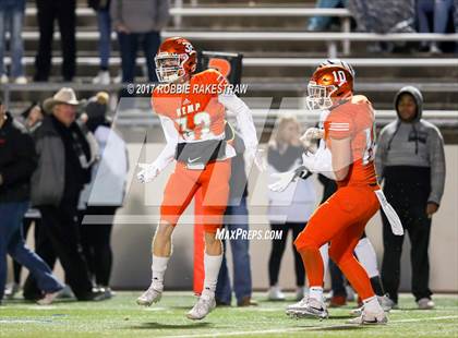 Thumbnail 3 in Grandview vs. Kemp (UIL 3A Division 1 Quarterfinal) photogallery.