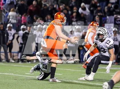Thumbnail 1 in Grandview vs. Kemp (UIL 3A Division 1 Quarterfinal) photogallery.