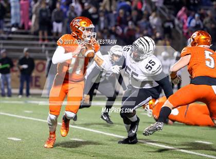 Thumbnail 2 in Grandview vs. Kemp (UIL 3A Division 1 Quarterfinal) photogallery.