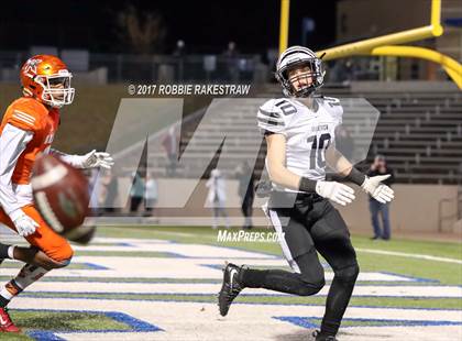 Thumbnail 2 in Grandview vs. Kemp (UIL 3A Division 1 Quarterfinal) photogallery.