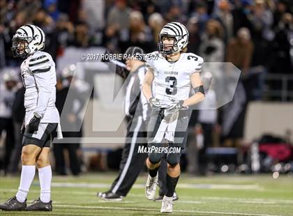 Thumbnail 2 in Grandview vs. Kemp (UIL 3A Division 1 Quarterfinal) photogallery.