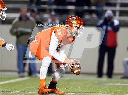 Thumbnail 2 in Grandview vs. Kemp (UIL 3A Division 1 Quarterfinal) photogallery.