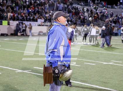 Thumbnail 3 in Grandview vs. Kemp (UIL 3A Division 1 Quarterfinal) photogallery.